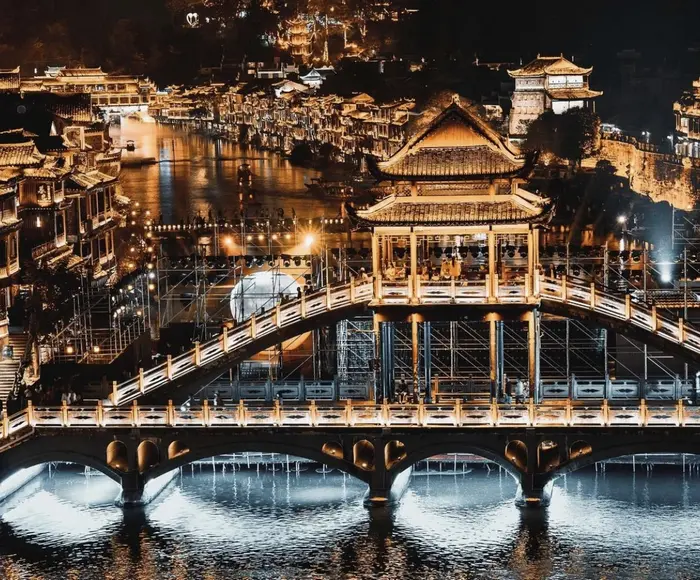 Khám Phá Sắc Màu Trung Hoa : Hà Nội - Nghi Xương - Tam Hiệp - Phượng Hoàng Cổ Trấn - Trương Gia Giới