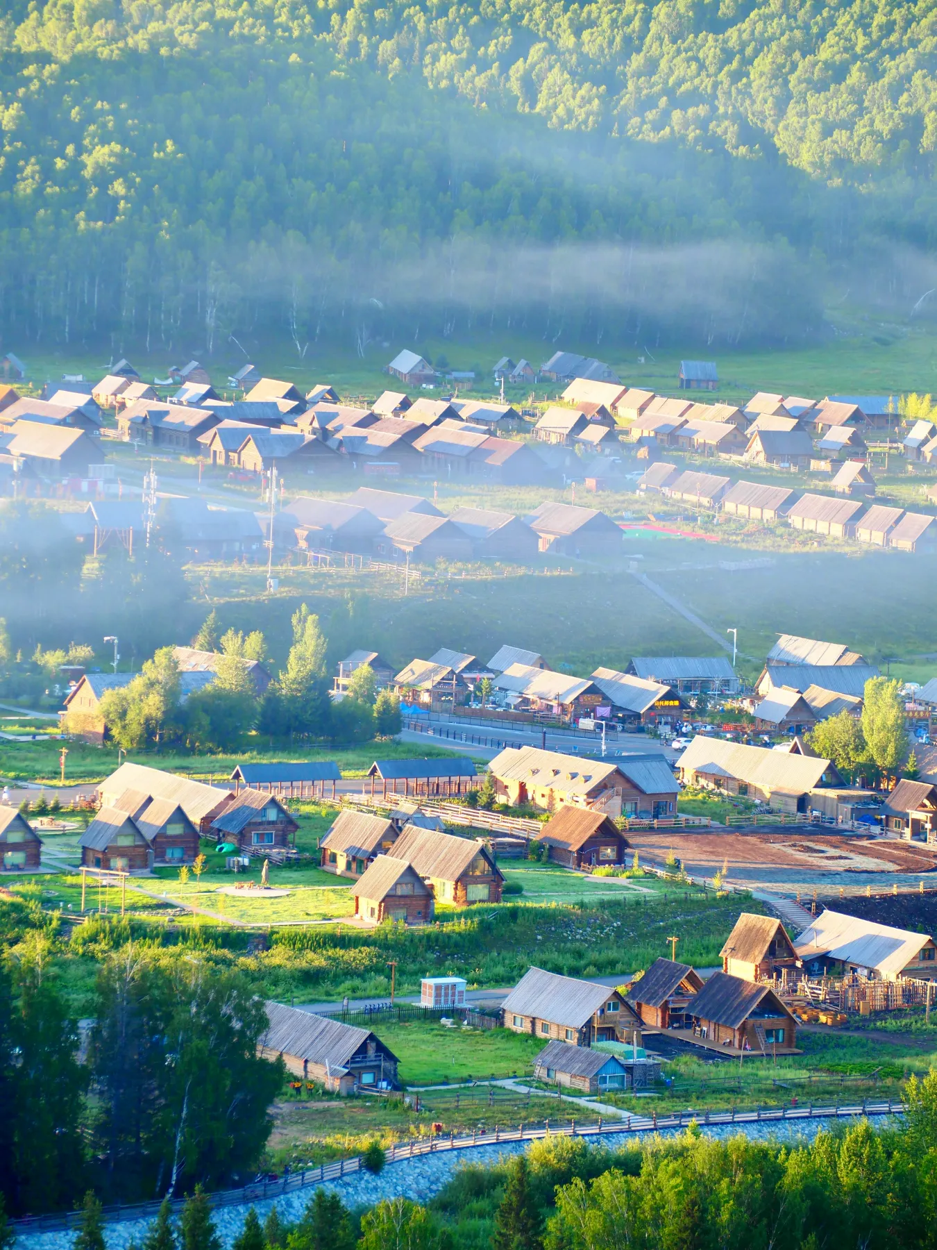 CUNG ĐƯỜNG BẮC TÂN CƯƠNG MÙA HÈ: URUMQI – KANAS – HEMU – YINING