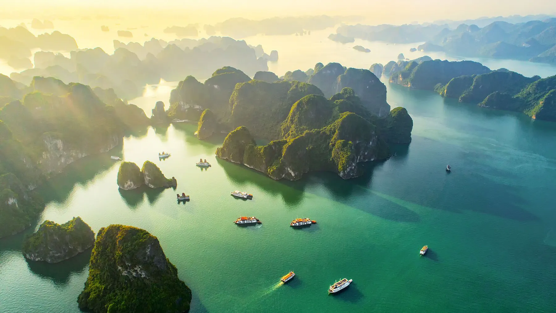 Vietnam Discovery Tour Program: HANOI – SAPA – FANSIPAN – HA LONG – NINH BINH CRUISE